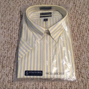 Stafford men’s short sleeve dress shirt